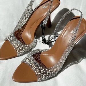 Pearl trim vinyl sandals